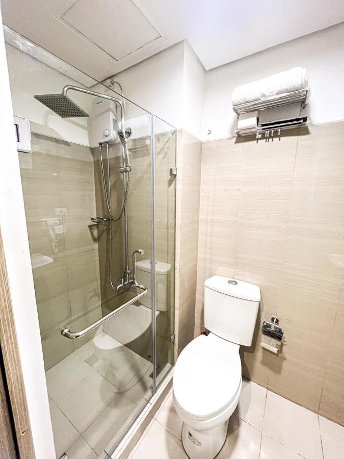 Sabina'S One Bedroom Condo At Shore Tower C Manila Ngoại thất bức ảnh